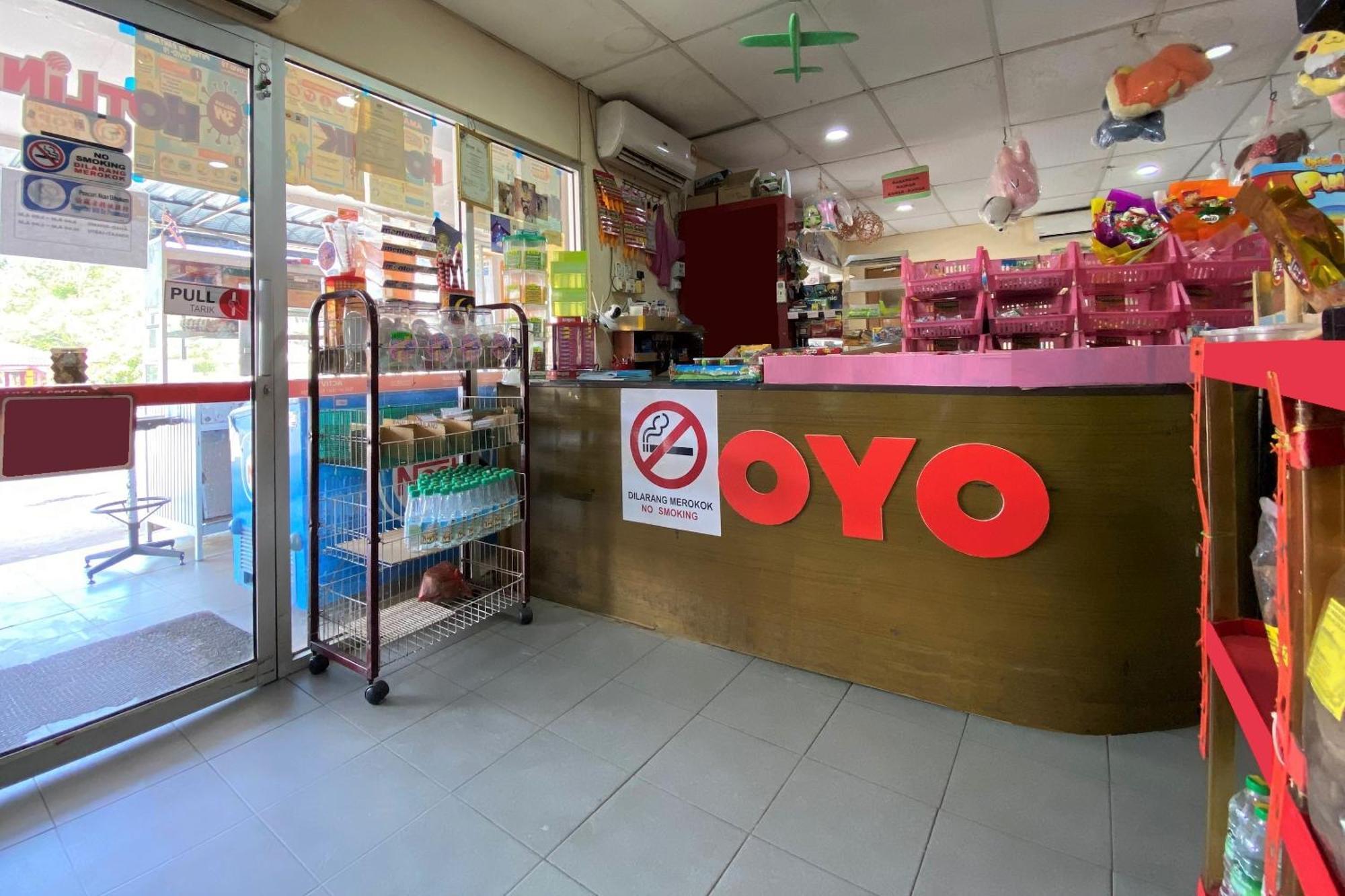 Oyo 90205 Bayu Sintok Motel Changlun Kültér fotó