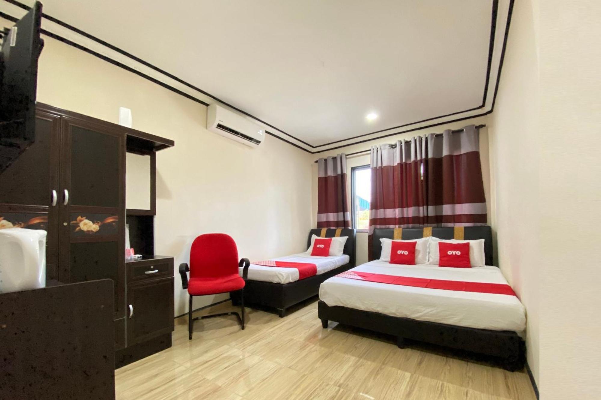 Oyo 90205 Bayu Sintok Motel Changlun Kültér fotó
