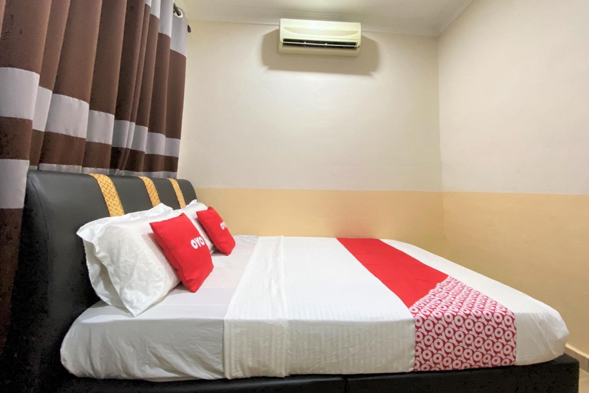 Oyo 90205 Bayu Sintok Motel Changlun Kültér fotó