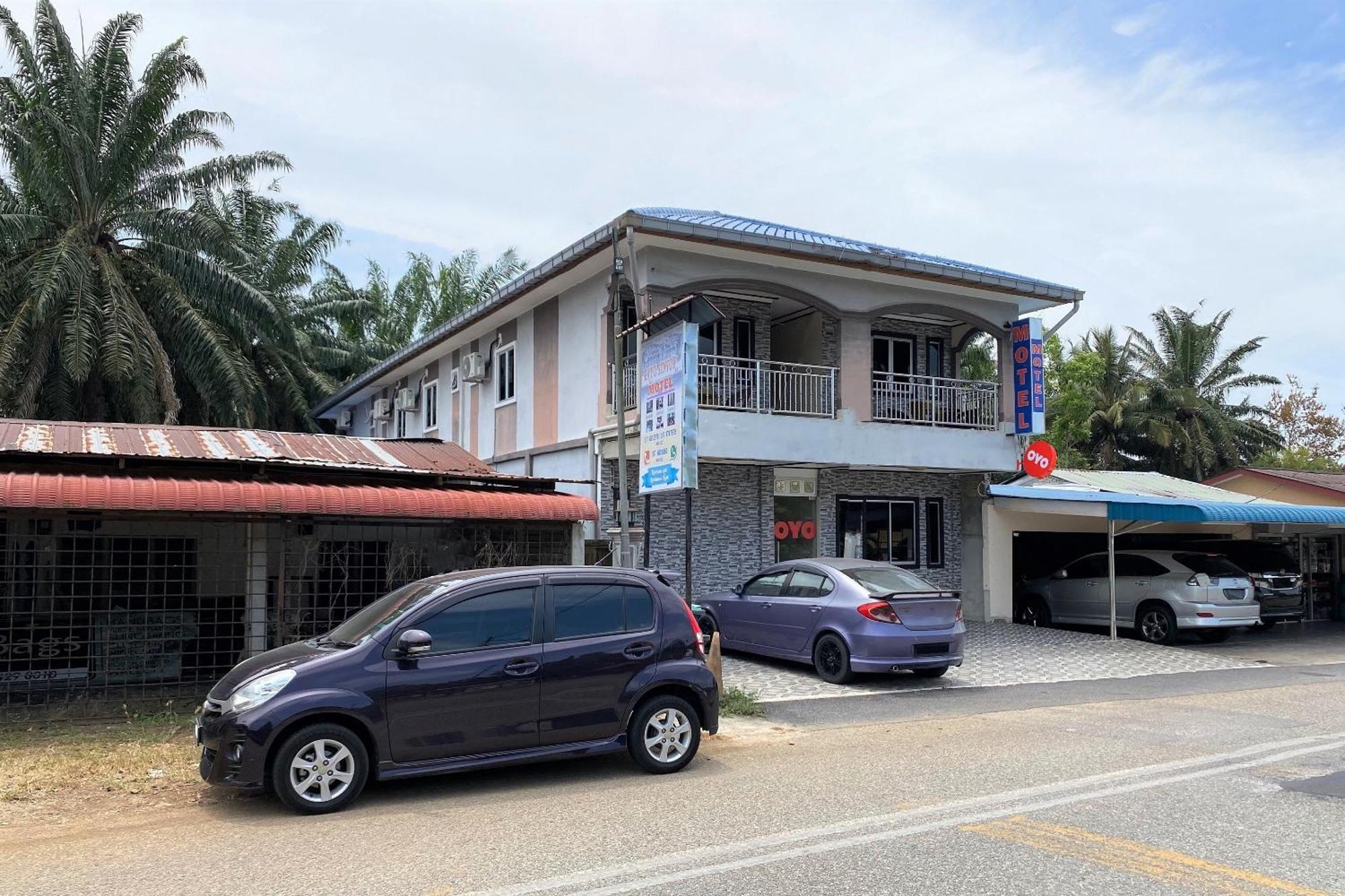 Oyo 90205 Bayu Sintok Motel Changlun Kültér fotó